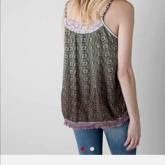 Gimmicks - Picture 2 of 2